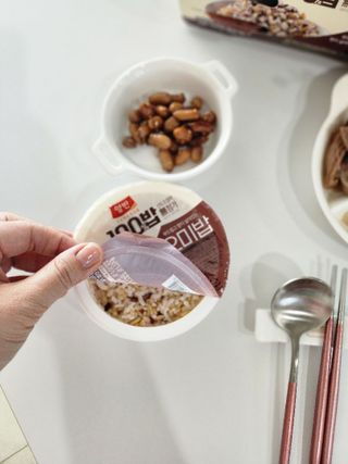 [구매평]양반 동원 양반 100밥 오미밥, 130g, 12개 — 5점을 준 리뷰어가 2025년 4월 올린 사용 사진