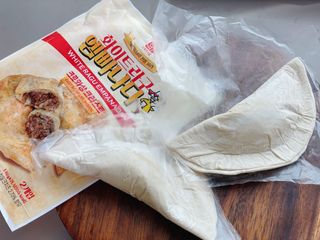 디케이식품(주) 고르곤졸라&모짜렐라 치즈스틱 400g — 5점을 준 리뷰어가 2023년 3월 올린 사용 사진