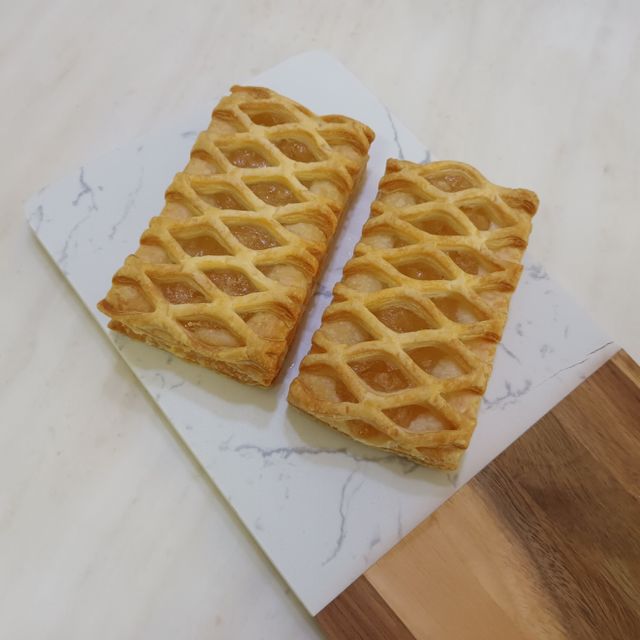 서브큐 파이 냉동생지 2종 (딸기 파이, 애플 파이) 리뷰 사진