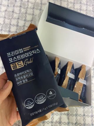 서울약사신협_프리미엄포스트바이오틱스골드_5g x 50포 — 5점을 준 리뷰어가 2021년 4월 올린 사용 사진