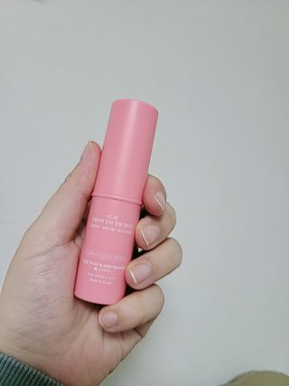 스킨큐어 산다화 카멜리아 안티 링클 멀티밤 — 5점을 준 리뷰어가 2023년 1월 올린 사용 사진