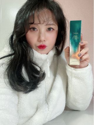 [NEW 탄력유턴 아이크림] AHC 유스 래스팅 리얼 아이크림 포 페이스 — 5점을 준 리뷰어가 2021년 1월 올린 사용 사진