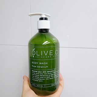 올리브 오일 스킨케어 컴퍼니 [OOSC] 향기로운 보습 로즈 제라늄 바디워시 500ml — 5점을 준 리뷰어가 2021년 4월 올린 사용 사진