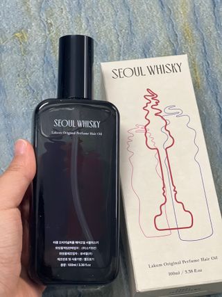 라쿰 서울위스키 헤어퍼퓸 (헤어에센스/오일) 100ml — 5점을 준 리뷰어가 2023년 4월 올린 사용 사진