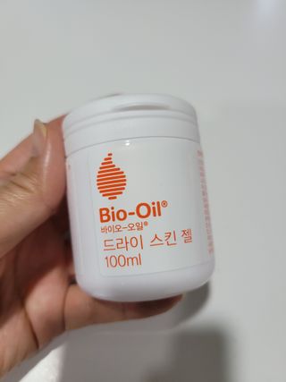 바이오오일 [바이오-오일] 드라이 스킨 젤 100ml — 5점을 준 리뷰어가 2021년 12월 올린 사용 사진