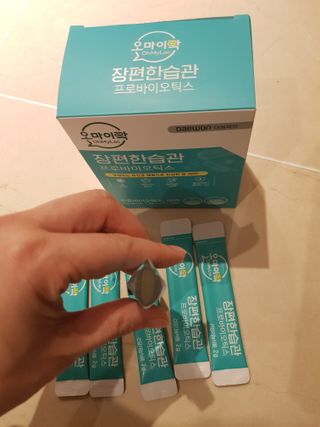 [유산균] 오마이락 장편한습관 프로바이오틱스 30P — 5점을 준 리뷰어가 2022년 11월 올린 사용 사진