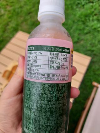더그레잇티 콤부차 [매일유업] 더그레잇티 44kcal 콤부차 300ml *12개입 (오리지널 6개+베리리치 6개) — 4점을 준 리뷰어가 2023년 7월 올린 사용 사진