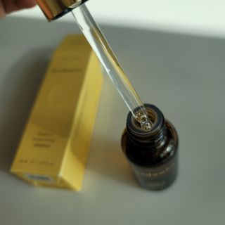 스킨큐어 산다화 비타민c 화이트닝 에센스 30ml — 5점을 준 리뷰어가 2022년 1월 올린 사용 사진