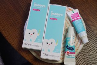 닥터데디스 안심무불소 베이비치약 60g + 여행용 미니 치약 15g — 5점을 준 리뷰어가 2022년 9월 올린 사용 사진