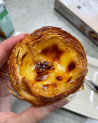 디앙뜨 포르투갈 에그타르트 오리지널 맛+패션후르츠 맛 중 택1 — 5점을 준 리뷰어가 2021년 7월 올린 사용 사진