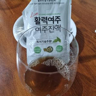참유원 특허제조 활력 여주진액 여주즙 50포 — 5점을 준 리뷰어가 2022년 1월 올린 사용 사진