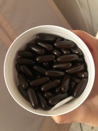 Swisse 스위스 고함량 프로폴리스 2,000mg 210정 — 5점을 준 리뷰어가 2021년 11월 올린 사용 사진