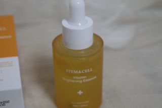 체르엠 스템앤셀 비타민 브라이트닝 에센스 30ml 1개 — 5점을 준 리뷰어가 2021년 9월 올린 사용 사진