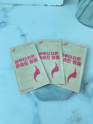 피엔티 [PNT 글루타치온 화이트 필름] 화이트 이너뷰티를 위한 관리템(1개월분) — 5점을 준 리뷰어가 2023년 5월 올린 사용 사진