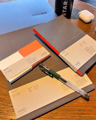 플러스엑스 오브젝트 Object by 3 크리에이티브 세트 - 아이디어노트, 위클리플래너, 스티키메모패드 — 5점을 준 리뷰어가 2022년 3월 올린 사용 사진
