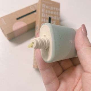 [후르디아] 끈적임 없는 착한성분 비건  핸드크림 3종 — 5점을 준 리뷰어가 2021년 10월 올린 사용 사진