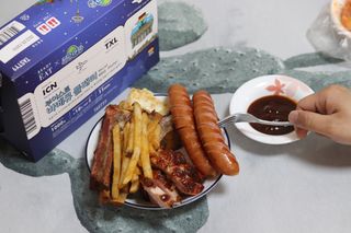 [테이스티나인] [레디잇x부루마불] 부어스트 바베큐 플래터 1000g — 4.5점을 준 리뷰어가 2022년 4월 올린 사용 사진