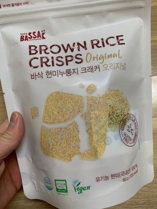 BASSAK 바삭 유기농 현미 누룽지 크래커 3종 — 5점을 준 리뷰어가 2021년 12월 올린 사용 사진