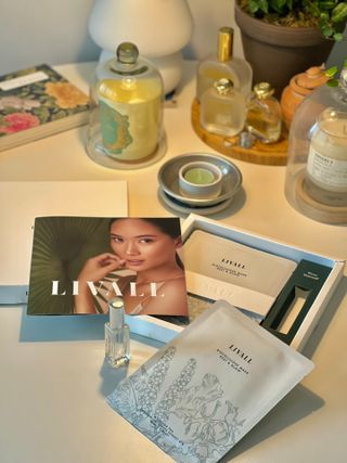 리브얼 | LIVALL 바이오셀룰로오스 마스크 레스트 앤 글로우 33ml  x 3개입 — 5점을 준 리뷰어가 2022년 7월 올린 사용 사진