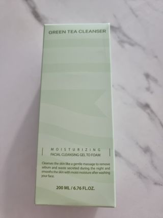 프리마인 메이크업과 들뜨는 각질까지 한방에 깐달걀로! 순하기까지한 셀베이스 그린티클렌저(200ml) — 5점을 준 리뷰어가 2023년 3월 올린 사용 사진