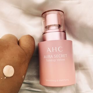 AHC 아우라 시크릿 톤업 벨벳 — 5점을 준 리뷰어가 2021년 4월 올린 사용 사진