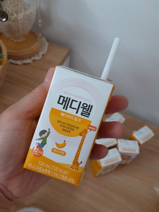 메디웰 페디아드링크 미니 바나나맛 — 5점을 준 리뷰어가 2022년 8월 올린 사용 사진