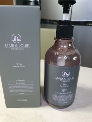 마리앤루이펫샴푸 [mari and louie pet shampoo] — 5점을 준 리뷰어가 2021년 5월 올린 사용 사진