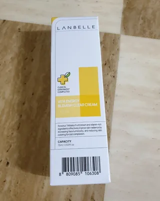 랑벨 비타 에너지 잡티 크림 75ml (피부 속 기미완화크림) — 5점을 준 리뷰어가 2022년 5월 올린 사용 사진