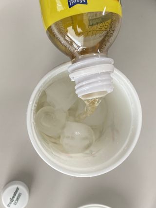 더그레잇티 콤부차 300ml *12개입 (오리지널 6개+베리리치 6개) — 2.5점을 준 리뷰어가 2022년 7월 올린 사용 사진