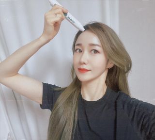 바이브랩 [탈모증상완화] 헤어라인 눈썹 두피앰플 — 5점을 준 리뷰어가 2022년 3월 올린 사용 사진