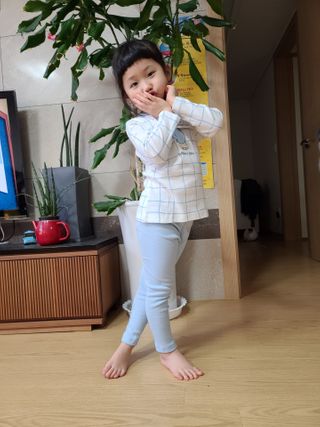 유비맘 궁디팡팡 내의/내복 상하세트 — 5점을 준 리뷰어가 2021년 2월 올린 사용 사진