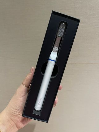 트로마츠 심플 미세전류 칫솔 — 4점을 준 리뷰어가 2022년 5월 올린 사용 사진