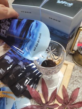 [남男다른] 남성건강 활력증진 혼합음료 홍상발효농축액 10포 x 2개 = 총20포 — 5점을 준 리뷰어가 2021년 9월 올린 사용 사진