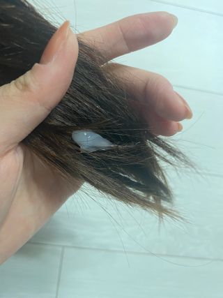 라로지크 X3 리페어 퍼퓸 헤어팩 150mℓ — 3.5점을 준 리뷰어가 2021년 11월 올린 사용 사진