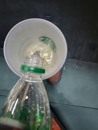 몽베스트 Montbest with Sparkling water Lime20병 — 5점을 준 리뷰어가 2021년 10월 올린 사용 사진