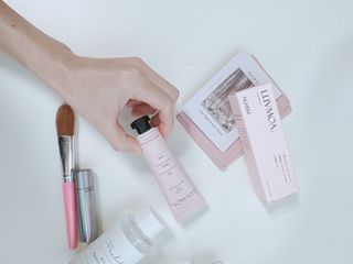 러브모아 향수 고체향수 승무원 고체향수 바르는 향수 니치향수 도손 우드세이지 앤 씨솔트 — 5점을 준 리뷰어가 2022년 12월 올린 사용 사진