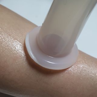 메디미케이알 커핑테라피 실리콘부항마사지 리프팅 페이스+바디 안티 셀룰 라이트 6pcs — 3점을 준 리뷰어가 2021년 2월 올린 사용 사진