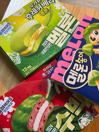 2024 오리온 여름한정판 초코파이 수박 / 후레쉬베리 멜론 / 멜론송이 — 5점을 준 리뷰어가 2024년 8월 올린 사용 사진