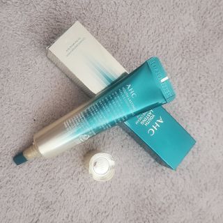 [NEW 탄력유턴 아이크림] AHC 유스 래스팅 리얼 아이크림 포 페이스 — 5점을 준 리뷰어가 2021년 3월 올린 사용 사진