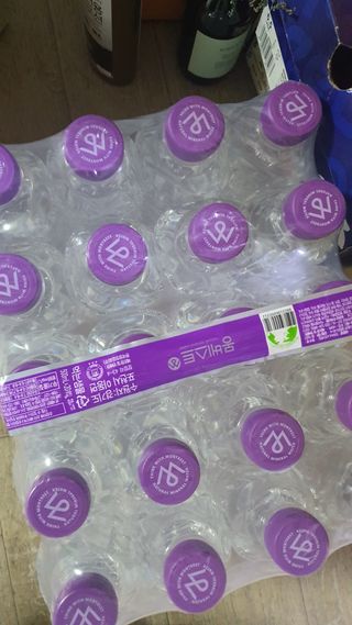 몽베스트 [MONTBEST]위드어스 500mL 20병 — 5점을 준 리뷰어가 2022년 10월 올린 사용 사진