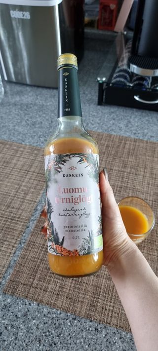 H365 [Kaskein Luomutyrniglögi] 핀란드 전통 무알콜 멀드와인 시벅톤 글로기 — 5점을 준 리뷰어가 2021년 4월 올린 사용 사진