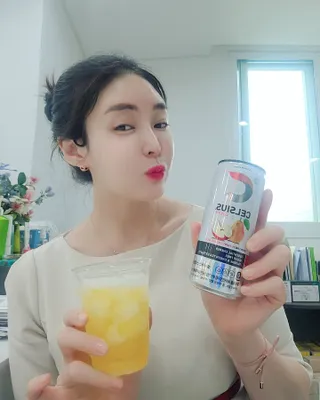 셀시어스 오리지널 325ml 에너지 비타민 피트니스 드링크(24can) 다이어트 음료 — 5점을 준 리뷰어가 2022년 5월 올린 사용 사진