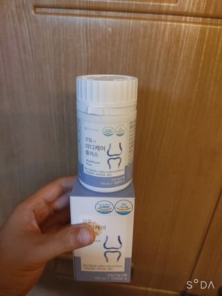 프리마인 평생 써야하는 관절의 건강을 위한 완벽설계 솔루션 관절n마디케어 플러스 120정 — 3.5점을 준 리뷰어가 2021년 10월 올린 사용 사진