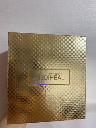 메디힐 캘러스 멀티 골드 리프팅 크림 — 5점을 준 리뷰어가 2020년 12월 올린 사용 사진