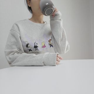 [포플X베니] 쓰담 베니 맨투맨 (기모) / 굳럭 베니 맨투맨 / 출근길 베니 맨투맨 — 5점을 준 리뷰어가 2022년 11월 올린 사용 사진