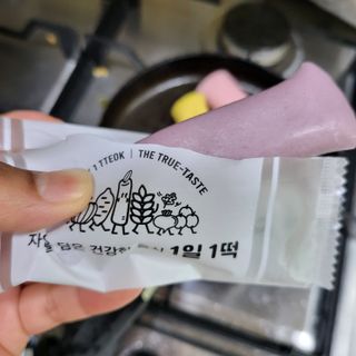 푸디푸디 1일1떡  가래떡 낱개포장 아침식사 식사대용 7종 세트 혼합 (14개입) — 5점을 준 리뷰어가 2022년 5월 올린 사용 사진