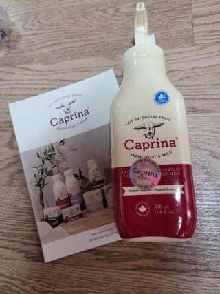 카프리나 산양밀크 모이스춰라이징 바디로션 350ml(오리지널향) — 5점을 준 리뷰어가 2023년 4월 올린 사용 사진