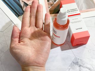 썸헤어 / SUMHAIR 썸헤어 실키 테라피 헤어 에센스 — 3.5점을 준 리뷰어가 2021년 6월 올린 사용 사진