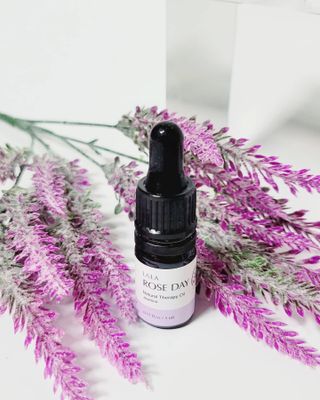 라라로즈데이 시즌2 천연 아로마오일 Y존 케어 속옷향수 이너퍼퓸 5ml  여성의 자존감을 UP시키자 — 5점을 준 리뷰어가 2021년 8월 올린 사용 사진