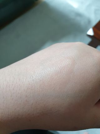 [바록스] 류현진 올인원 바디릴렉싱 몬스터겔 50ml — 5점을 준 리뷰어가 2021년 4월 올린 사용 사진